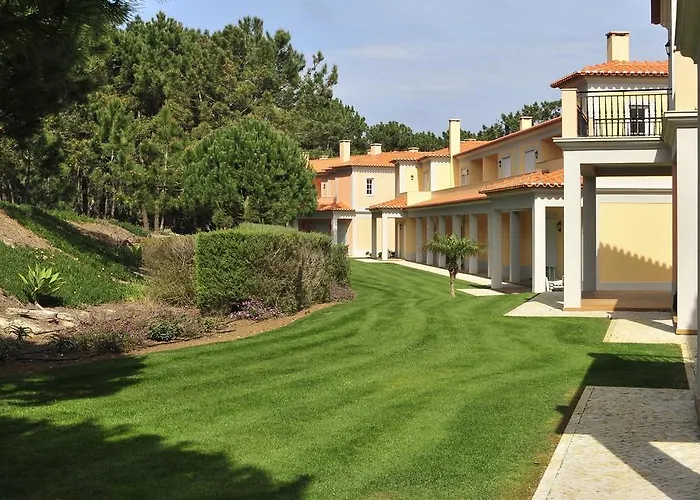 Del Rey Delux By Pool Holiday home *