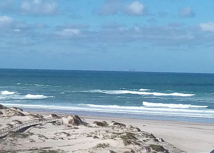 Del Rey Delux By Pool Holiday home